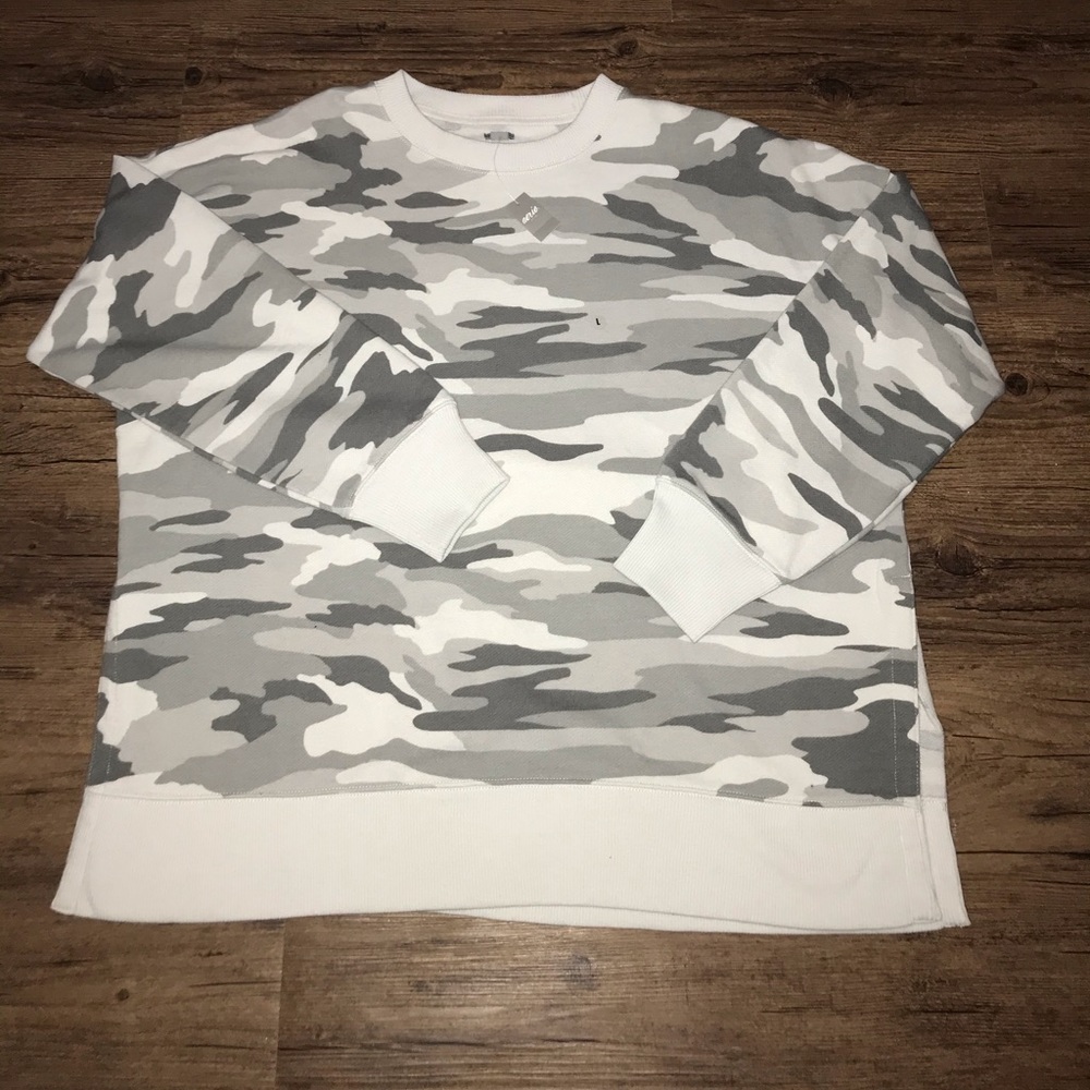 Camo sweatshirt